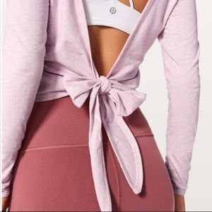 Lululemon It’s a Tie Long Sleeve Size 6